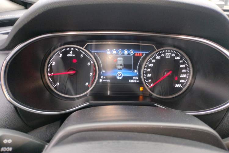 Used Hongqi H5 2018 30TD Smart Connect Dynamic Edition Instrument Cluster