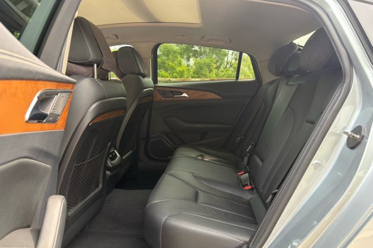 Used Hongqi H5 2018 30TD Smart Connective Dynamic 60th Anniversary Edition Interior 3