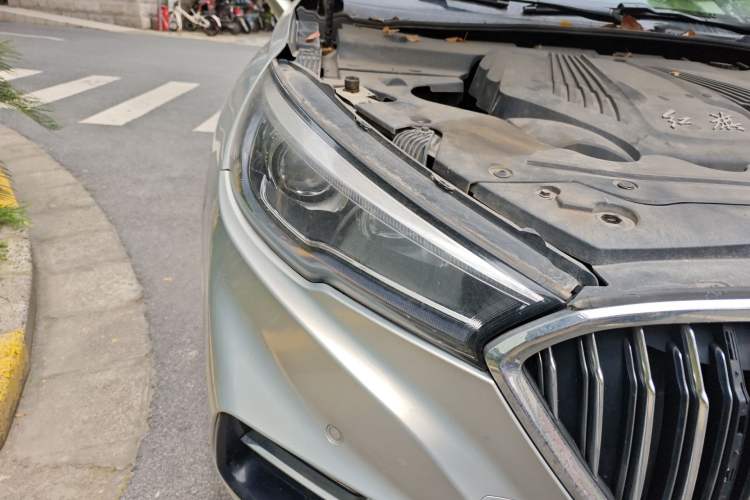 Used Hongqi H5 2018 30TD Smart Connect Enjoy Edition Right Front Headlight