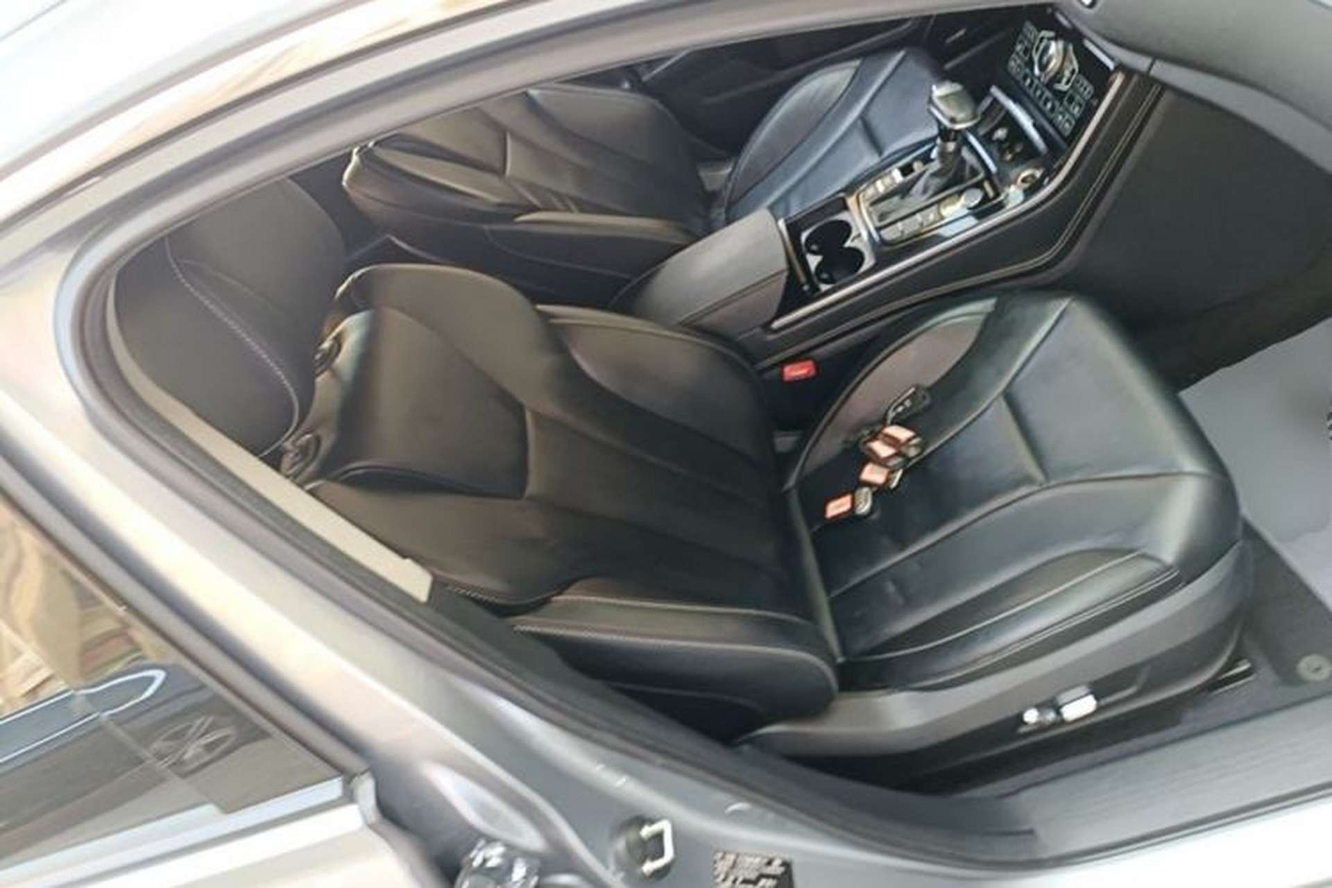 Used Hongqi H5 2018 30TD Smart Connect Dynamic Edition Right Front Seat