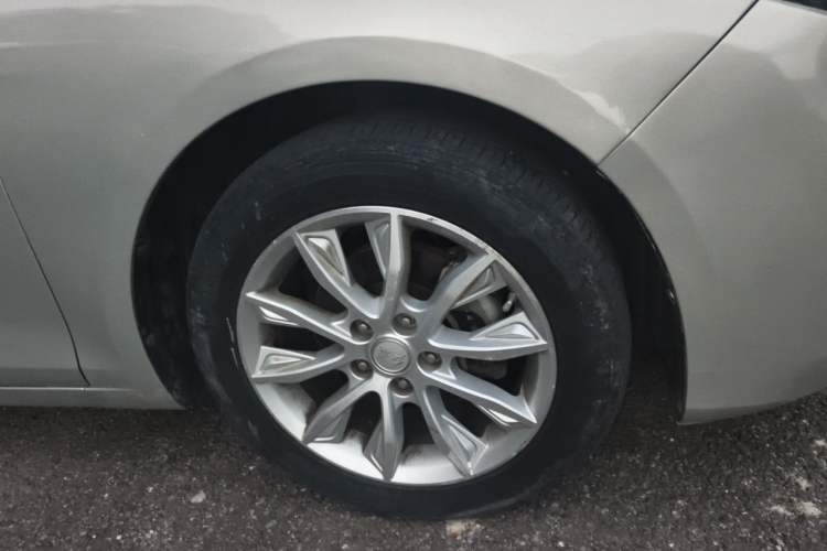 Used Hongqi H5 2018 30TD Dynamic Edition Right Front Wheel Hub