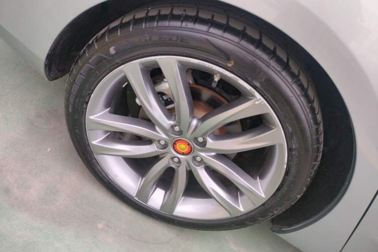 Used Hongqi H5 2018 30TD Smart Connect Dynamic Edition Right Rear Wheel Hub