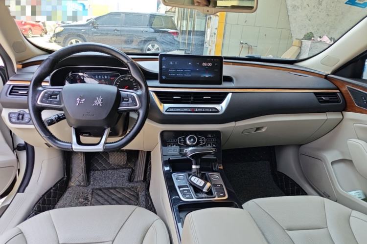 Used Hongqi H5 2018 30TD Smart Connect Dynamic Edition Center Console