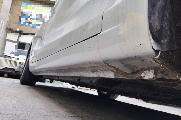 Used Hongqi H5 2018 30TD Dynamic Edition Chassis Front Right