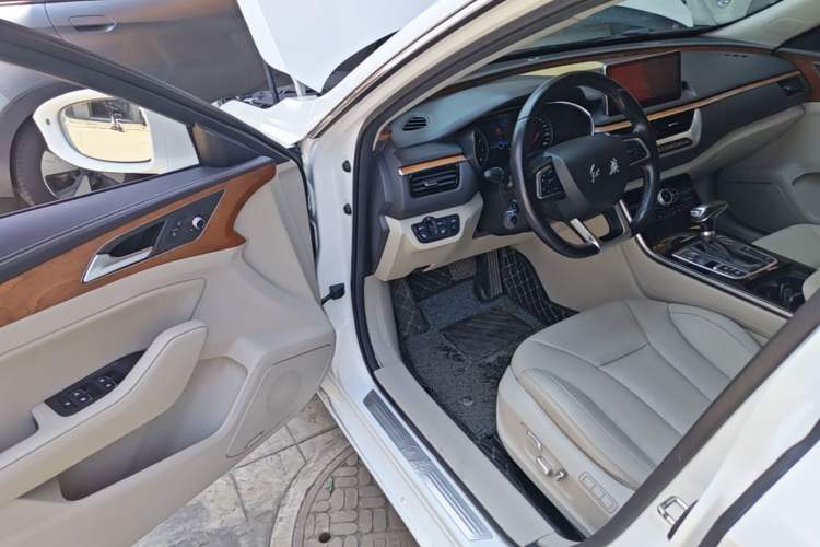Used Hongqi H5 2018 30TD Smart Connect Dynamic Edition Driver Seat
