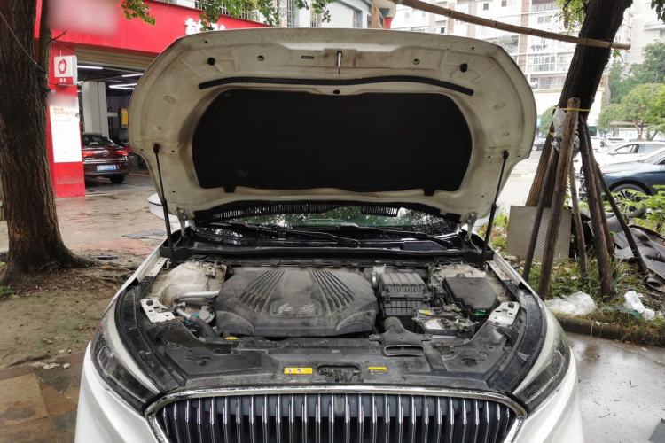 Used Hongqi H5 2018 30TD Dynamic Edition Engine Bay