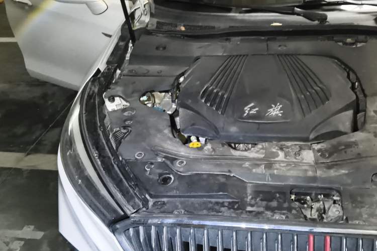 Used Hongqi H5 2018 30TD Smart Connect Dynamic Edition Engine Bay Right