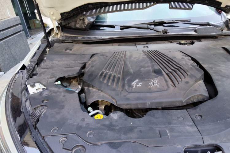 Used Hongqi H5 2018 30TD Dynamic Edition Engine Bay Right
