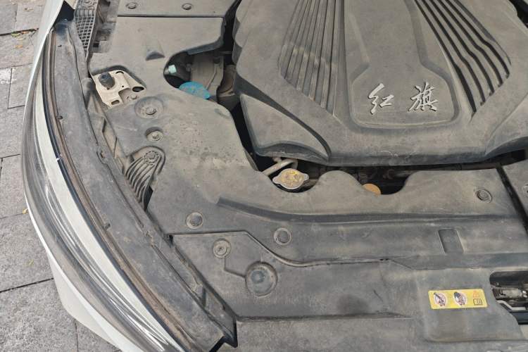 Used Hongqi H5 2018 30TD Smart Connect Dynamic Edition Engine Bay Right