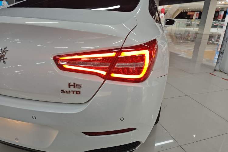 Used Hongqi H5 2018 30TD Dynamic Edition Exterior 2