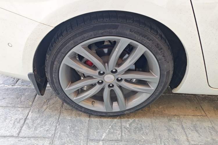Used Hongqi H5 2018 30TD Smart Connect Dynamic Edition Exterior 5