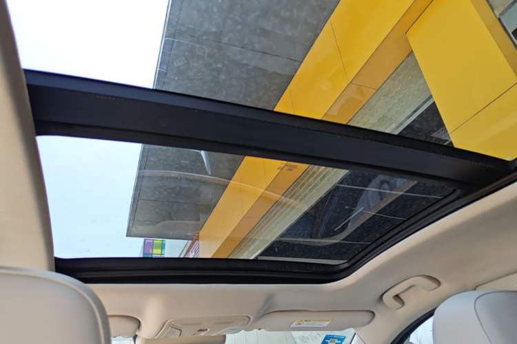 Used Hongqi H5 2018 30TD Smart Connect Dynamic Edition Headliner