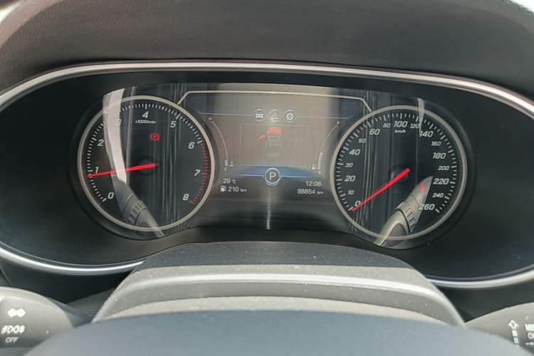 Used Hongqi H5 2018 30TD Dynamic Edition Instrument Cluster