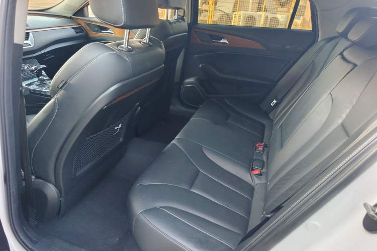 Used Hongqi H5 2018 30TD Smart Connect Dynamic Edition Interior 5