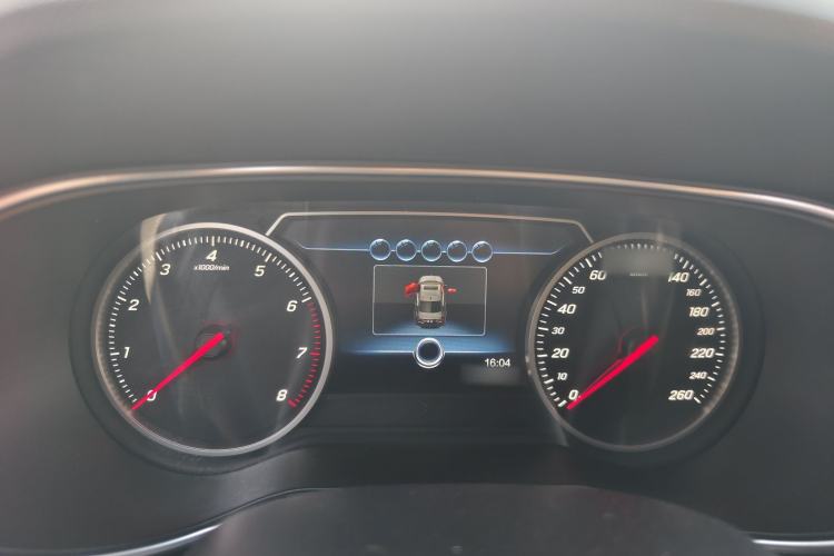 Used Hongqi H5 2018 30TD Smart Connect Dynamic Edition Interior 9