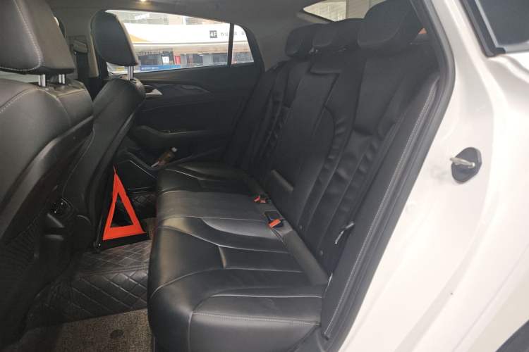 Used Hongqi H5 2018 30TD Dynamic Edition Left Rear Seat