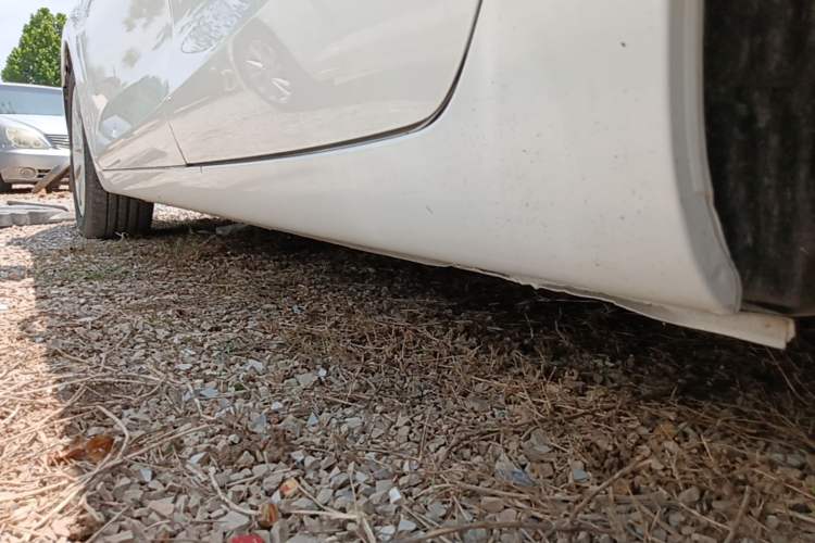 Used Hongqi H5 2018 30TD Dynamic Edition Left Side Sill