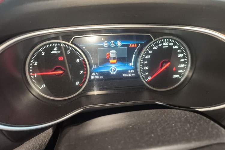 Used Hongqi H5 2018 30TD Smart Connect Dynamic Edition Odometer Close Up