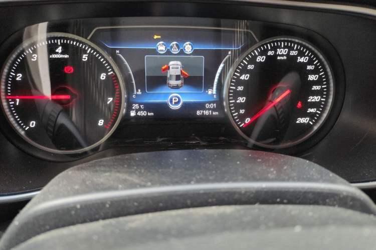 Used Hongqi H5 2018 30TD Dynamic Edition Odometer Close Up