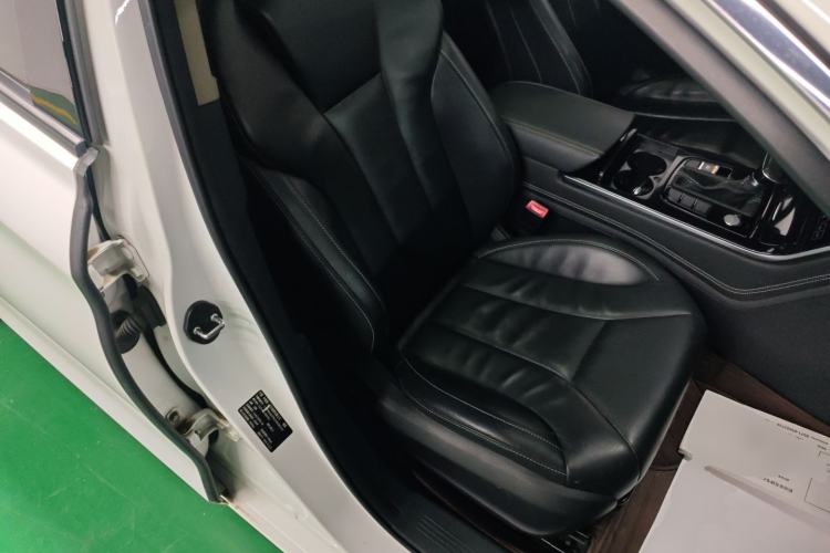 Used Hongqi H5 2018 30TD Smart Connect Dynamic Edition Right Front Seat