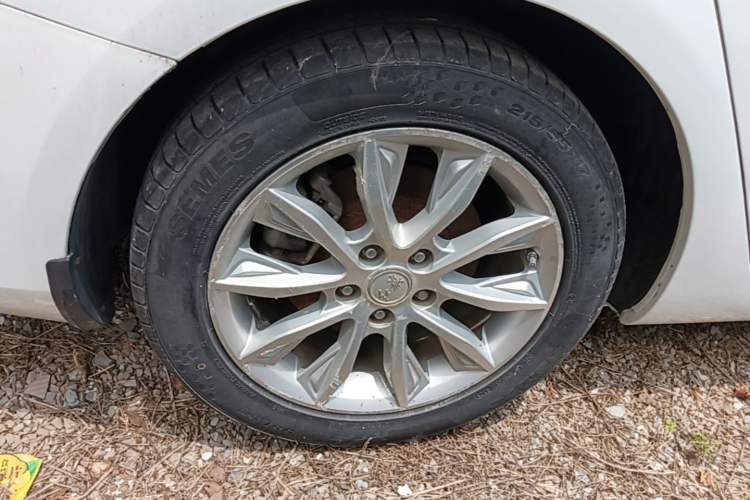Used Hongqi H5 2018 30TD Dynamic Edition Right Rear Wheel Hub