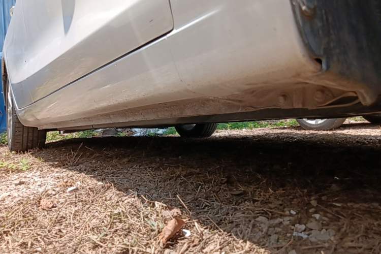 Used Hongqi H5 2018 30TD Dynamic Edition Right Side Sill