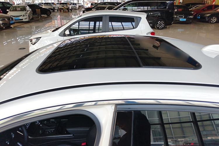 Used Hongqi H5 2018 30TD Smart Connect Dynamic Edition Roof