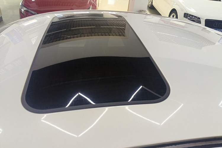 Used Hongqi H5 2018 30TD Smart Connect Dynamic Edition Roof