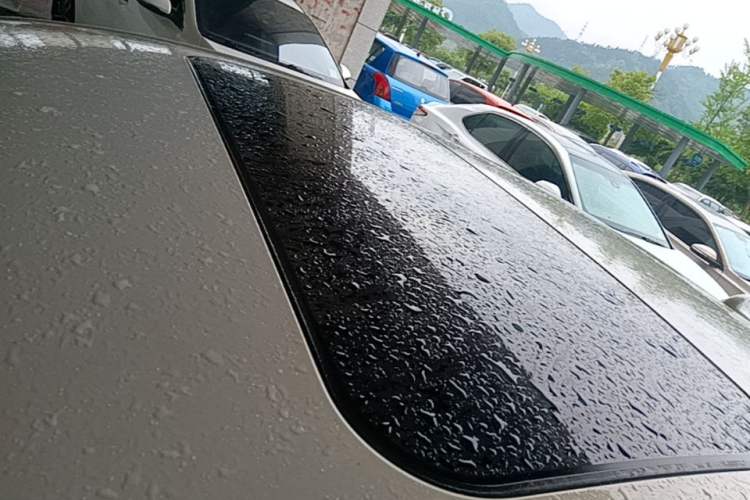 Used Hongqi H5 2018 30TD Smart Connect Dynamic Edition Roof