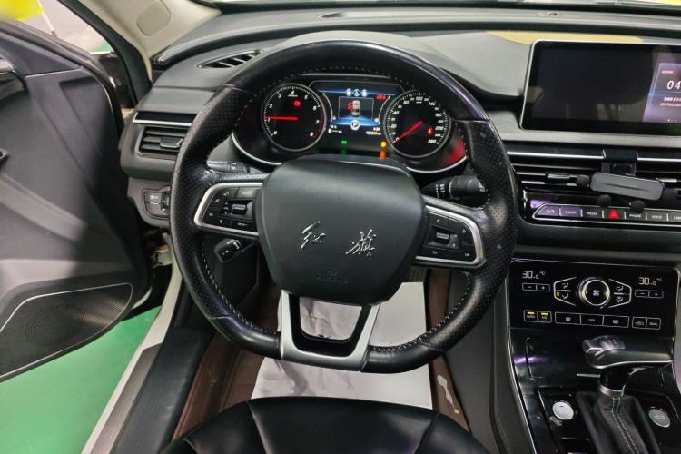 Used Hongqi H5 2018 30TD Smart Connect Dynamic Edition Steering Wheel