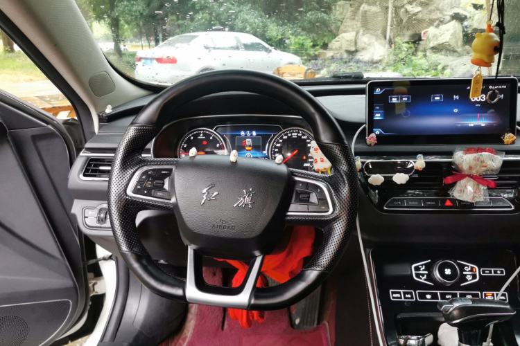 Used Hongqi H5 2018 30TD Dynamic Edition Steering Wheel