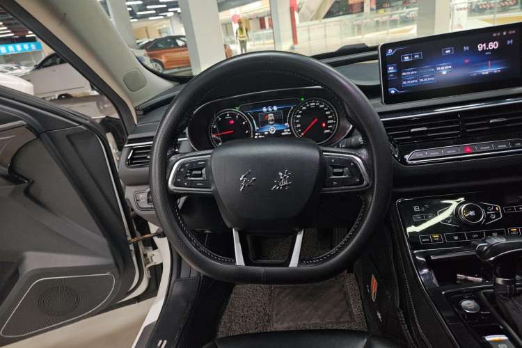 Used Hongqi H5 2018 30TD Dynamic Edition Steering Wheel