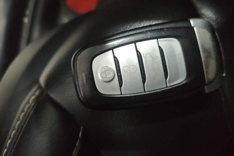 Used Hongqi H5 2018 30TD Dynamic Edition Vehicle Key