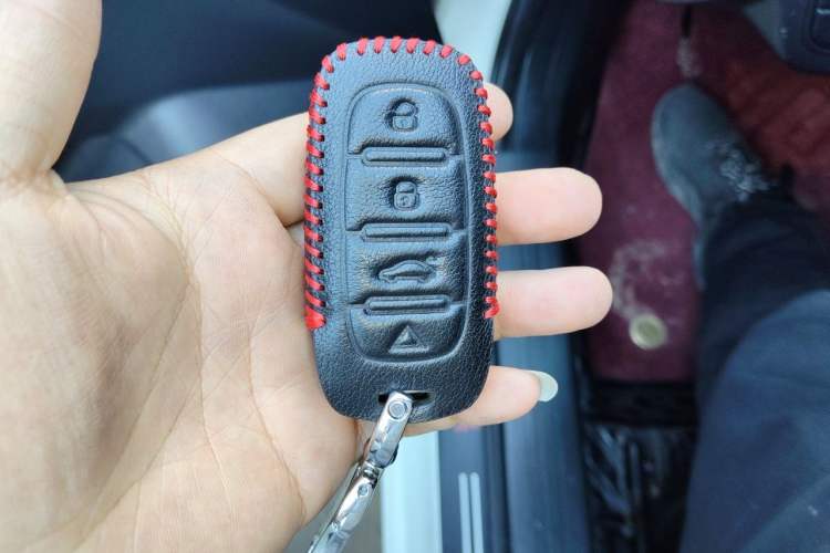 Used Hongqi H5 2018 30TD Dynamic Edition Vehicle Key