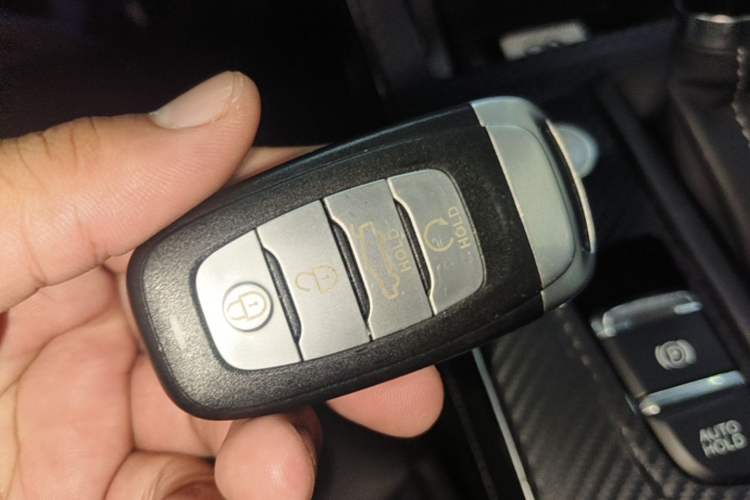 Used Hongqi H5 2018 30TD Smart Connect Dynamic Edition Vehicle Key