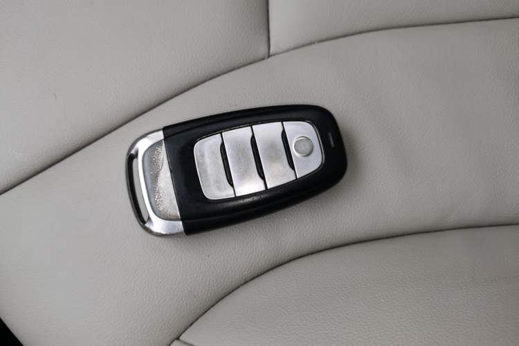 Used Hongqi H5 2018 30TD Smart Connect Dynamic Edition Vehicle Key