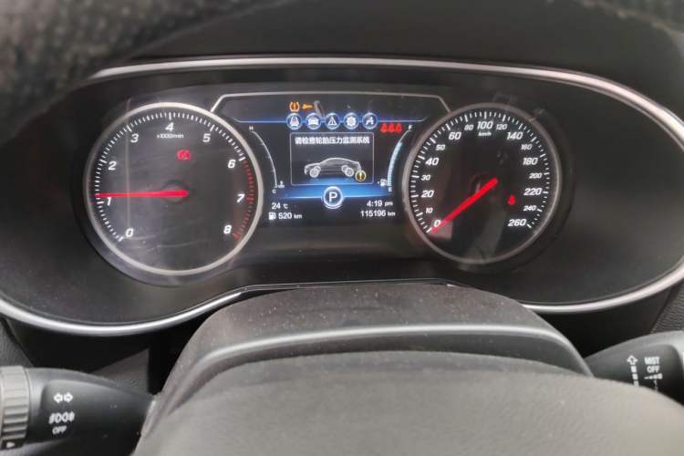 Used Hongqi H5 2018 30TD Smart Connect Dynamic Edition Instrument Cluster