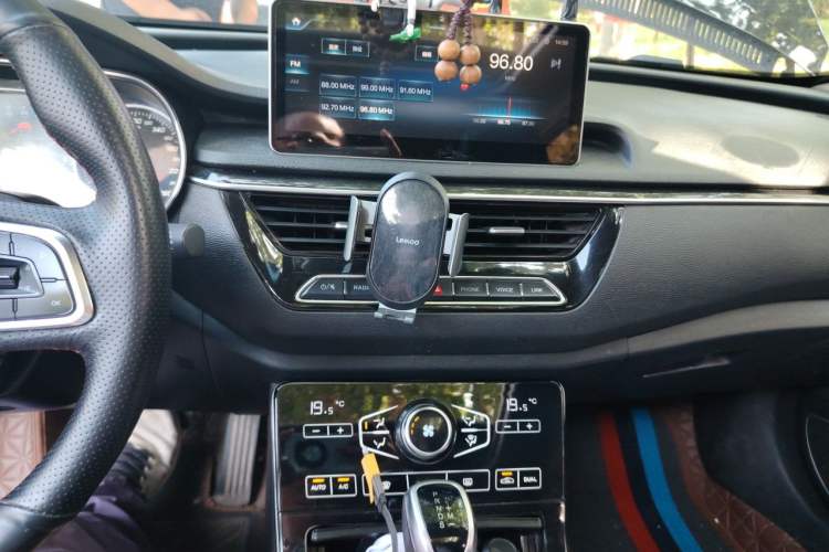 Used Hongqi H5 2019 30TD Dynamic Edition Audio And AC Panel