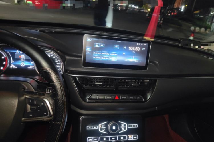 Used Hongqi H5 2019 30TD Dynamic Edition Audio And AC Panel