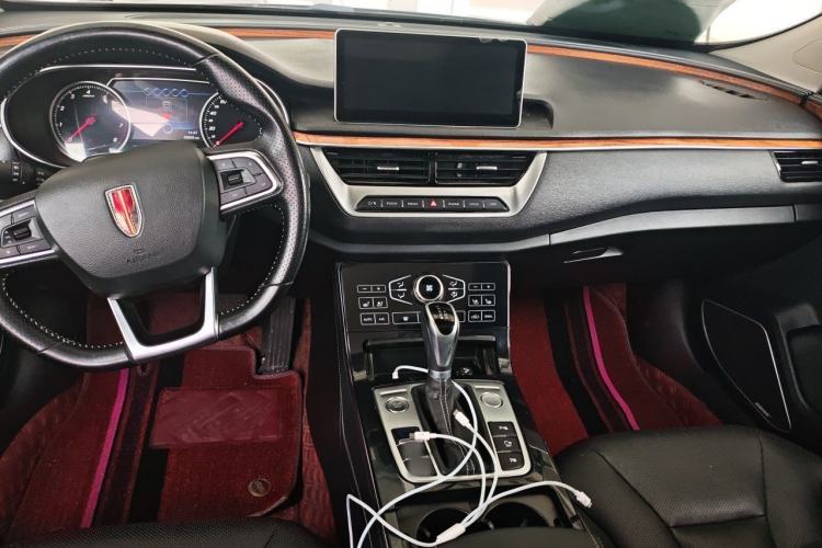Used Hongqi H5 2019 30TD Smart Connect Dynamic Edition Center Console