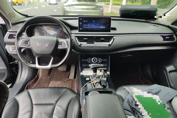 Used Hongqi H5 2019 30TD Dynamic Edition Center Console