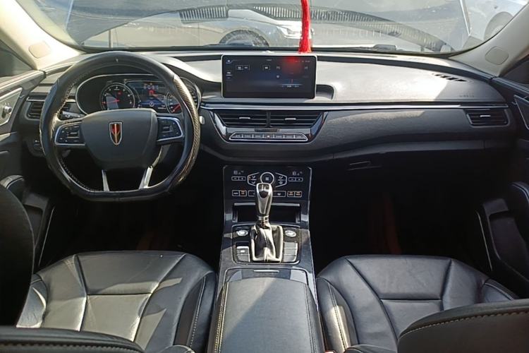 Used Hongqi H5 2019 30TD Dynamic Edition Center Console