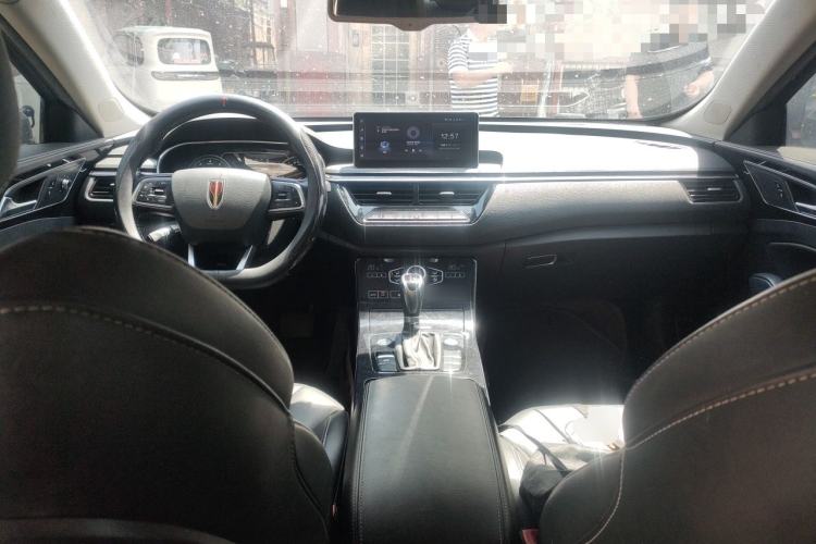Used Hongqi H5 2019 30TD Smart Connect Dynamic Edition Center Console