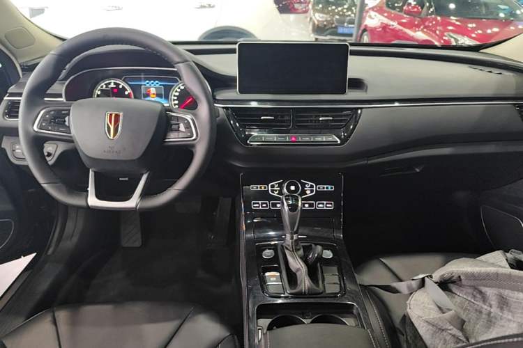 Used Hongqi H5 2019 30TD Dynamic Edition Center Console