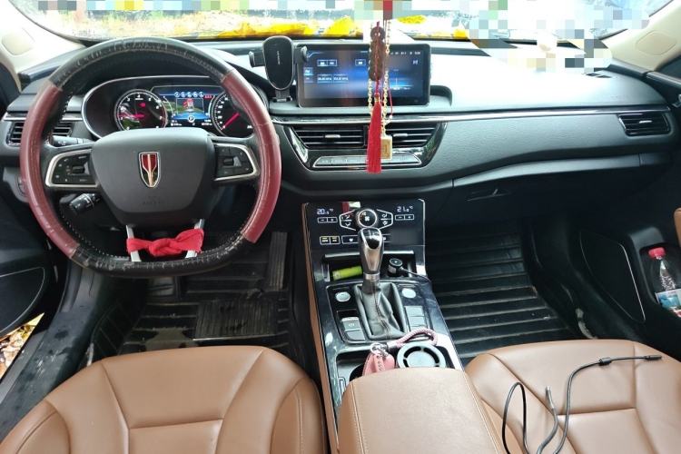 Used Hongqi H5 2019 30TD Dynamic Edition Center Console