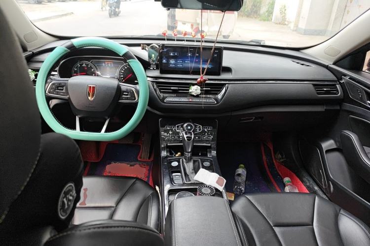 Used Hongqi H5 2019 30TD Dynamic Edition Center Console