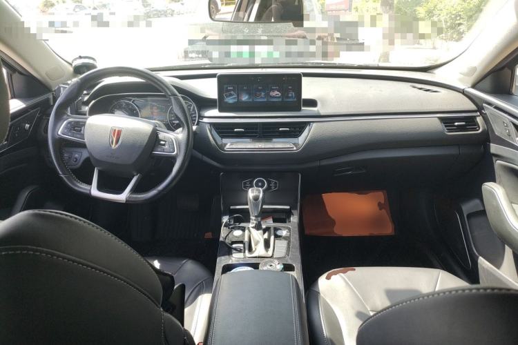 Used Hongqi H5 2019 30TD Dynamic Edition Center Console