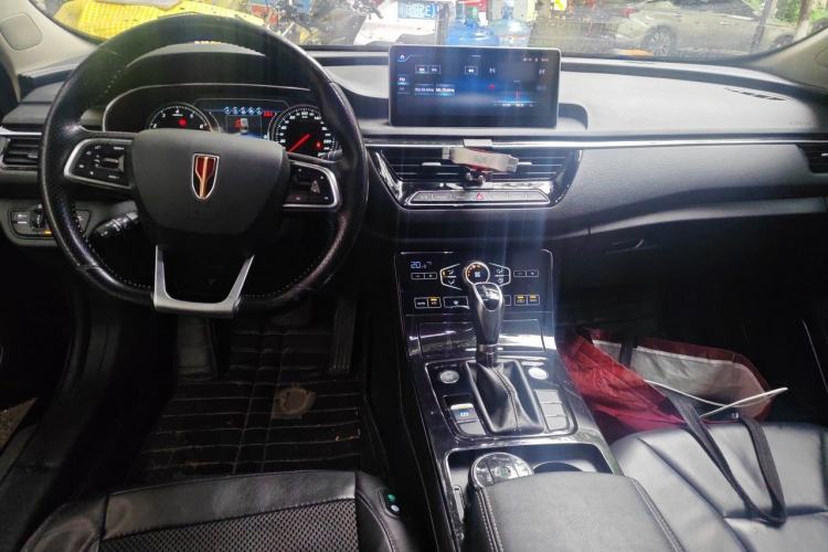 Used Hongqi H5 2019 30TD Dynamic Edition Center Console