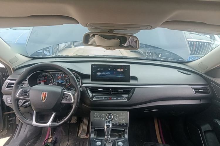 Used Hongqi H5 2019 30TD Smart Connect Dynamic Edition Center Console