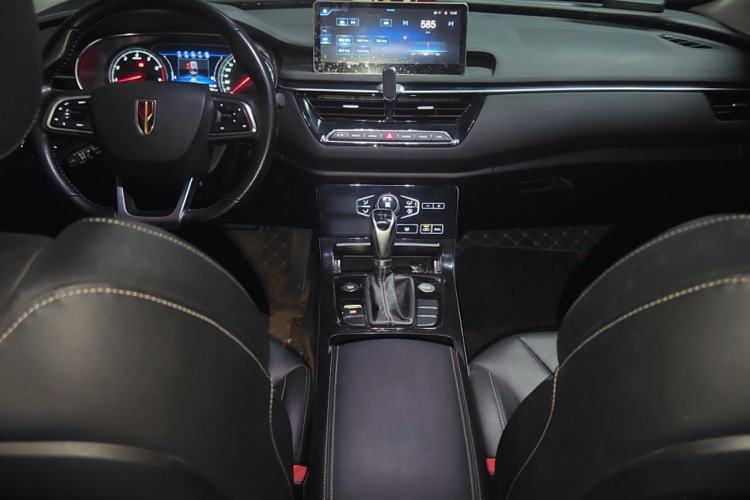 Used Hongqi H5 2019 30TD Dynamic Edition Center Console